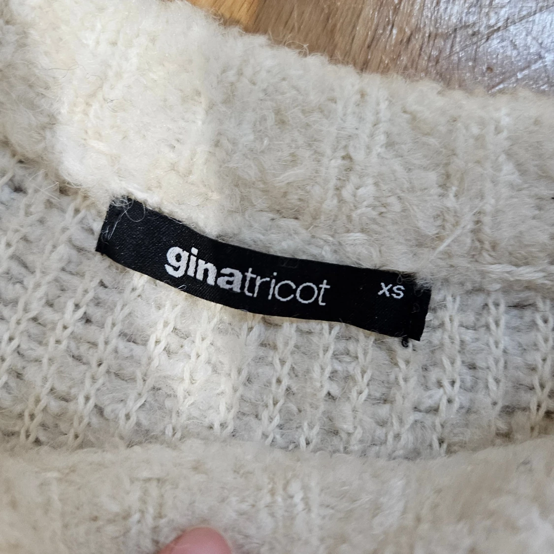 Stickad teddy tröja - gina tricot  - 4