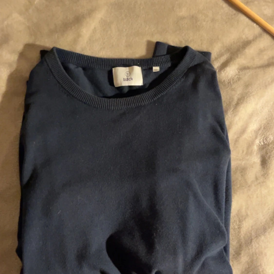 Mörkblå tröja från Bläck, storlek M - 1