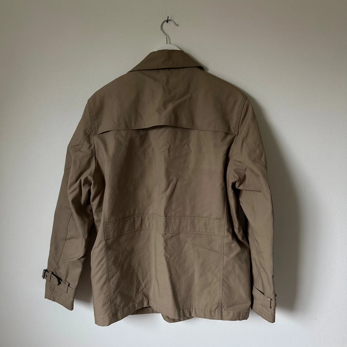 Beige fodrad trenchcoat från Selected Homme - 1