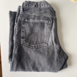 Gap jeans - Jättebra skick använd 5-7 gånger. Pris kan diskuteras 