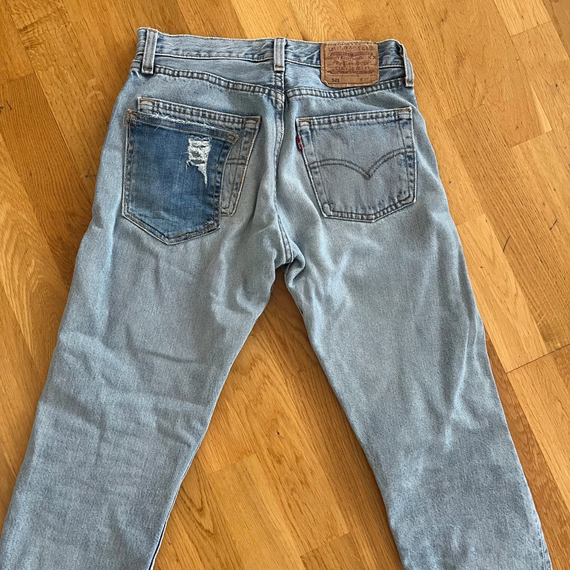 Raka lågmidjade levis