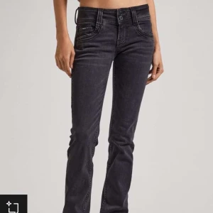 lågmidjade Pepe jeans  - Lågmidjade pepe jeans i storlek S