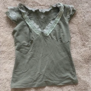 Jättesöt top - Aldrig använd av mig då den var lite för liten💕Står S/M men passar mer en XS/S💕