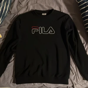 Fila tröja - Fin fila tröja i mycket bra skick