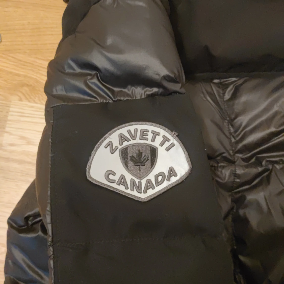 Svart dunjacka från Zavetti Canada - 91