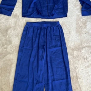 Pyjamas set från ASOS design - Fin pyjamas det från asos design i storlek 36 på båda. Alldrig använda 