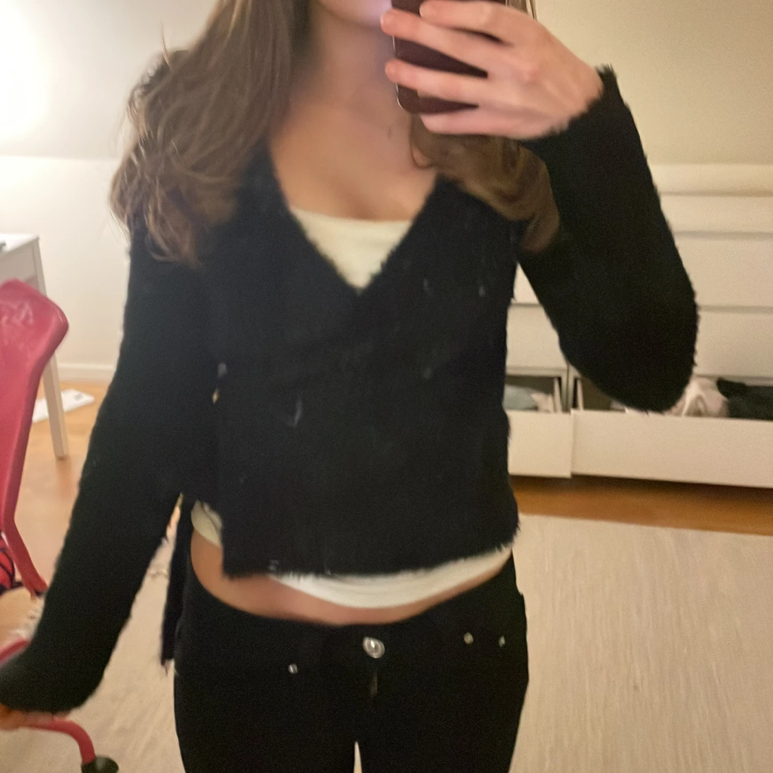 Svart croppad tröja