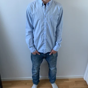 Boomerang skjorta - Sjukt fet skjorta i toppenskick, priset kan diskuteras