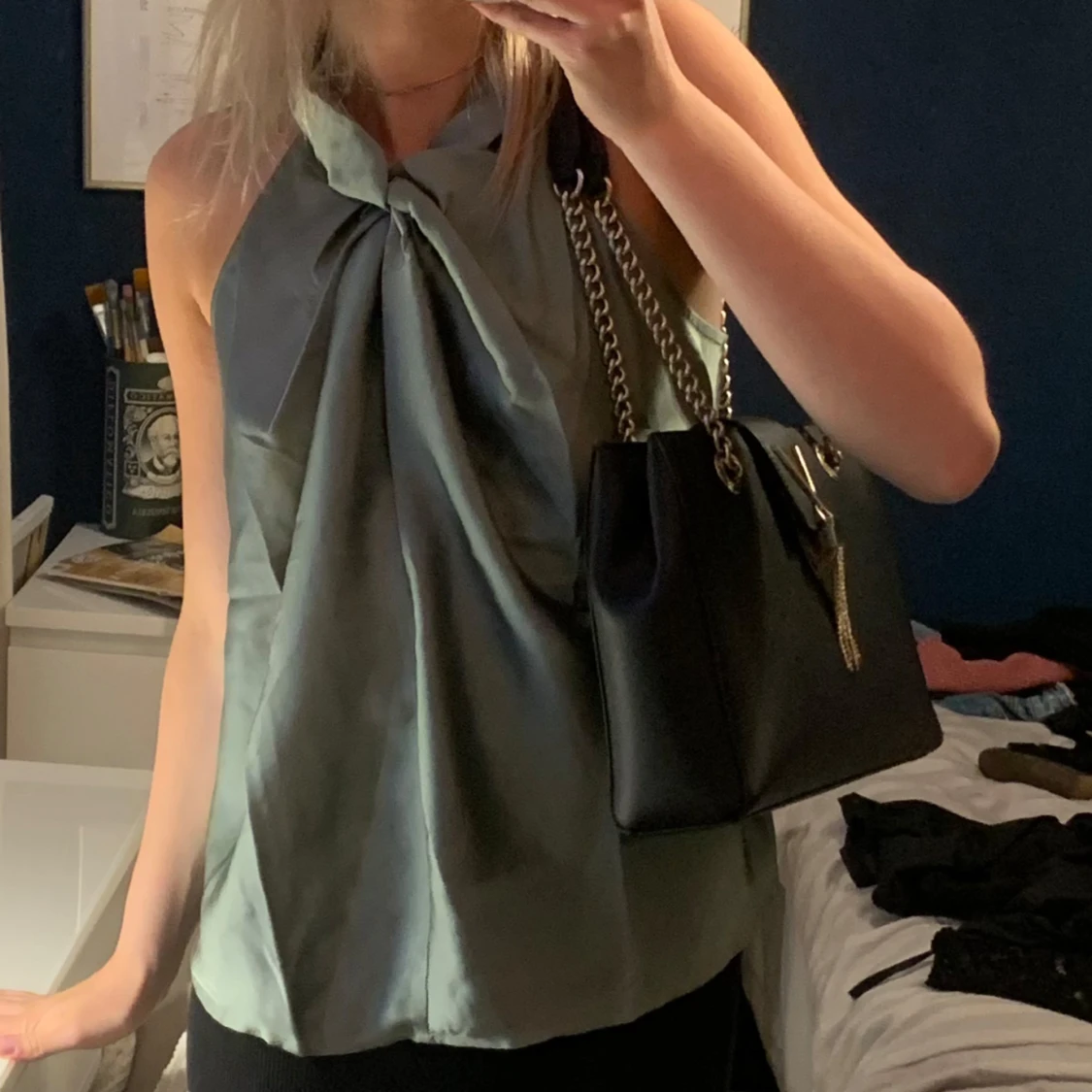 Ljusgrönt satin linne  - 90