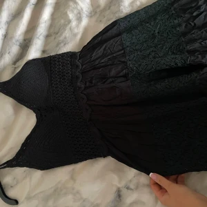 Strand klänning - Köpt i Spanien jätte fin klänning men inte riktigt min stil. 