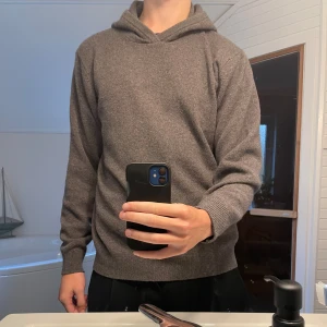 Merino wool hoodie - Merino wool hoodie 