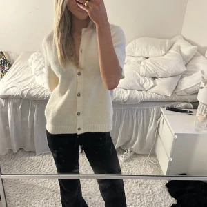 Gina kofta - St L men passar mig bra som brukar ha Xs,S❤️