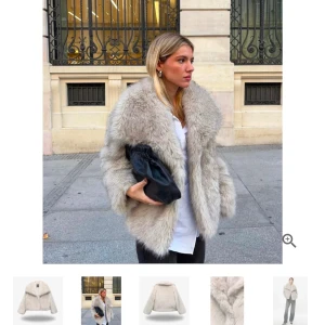 Beige faux fur jacka - Säljer jacka då den aldrig kommit till användning 