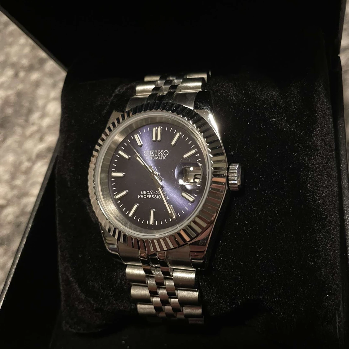 Stilren Seikomodifierad klocka  - 2