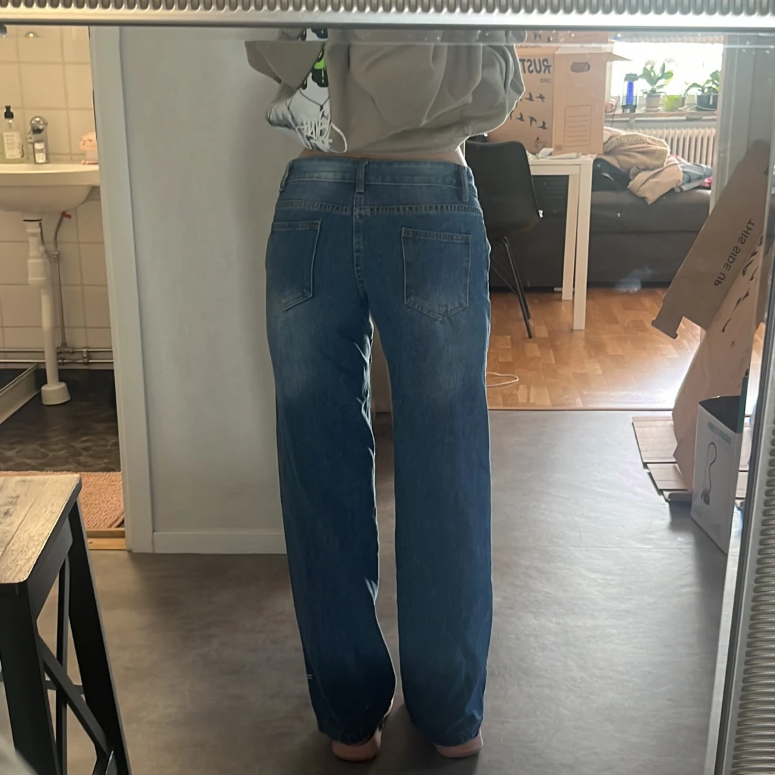 Blå jeans med tryck - 90