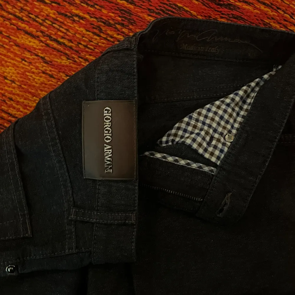 Rare pair of Giorgio Armani Jeans with gorgeous details and fabrics No flaws Size 30, fits more like 31. Jeans & Byxor.