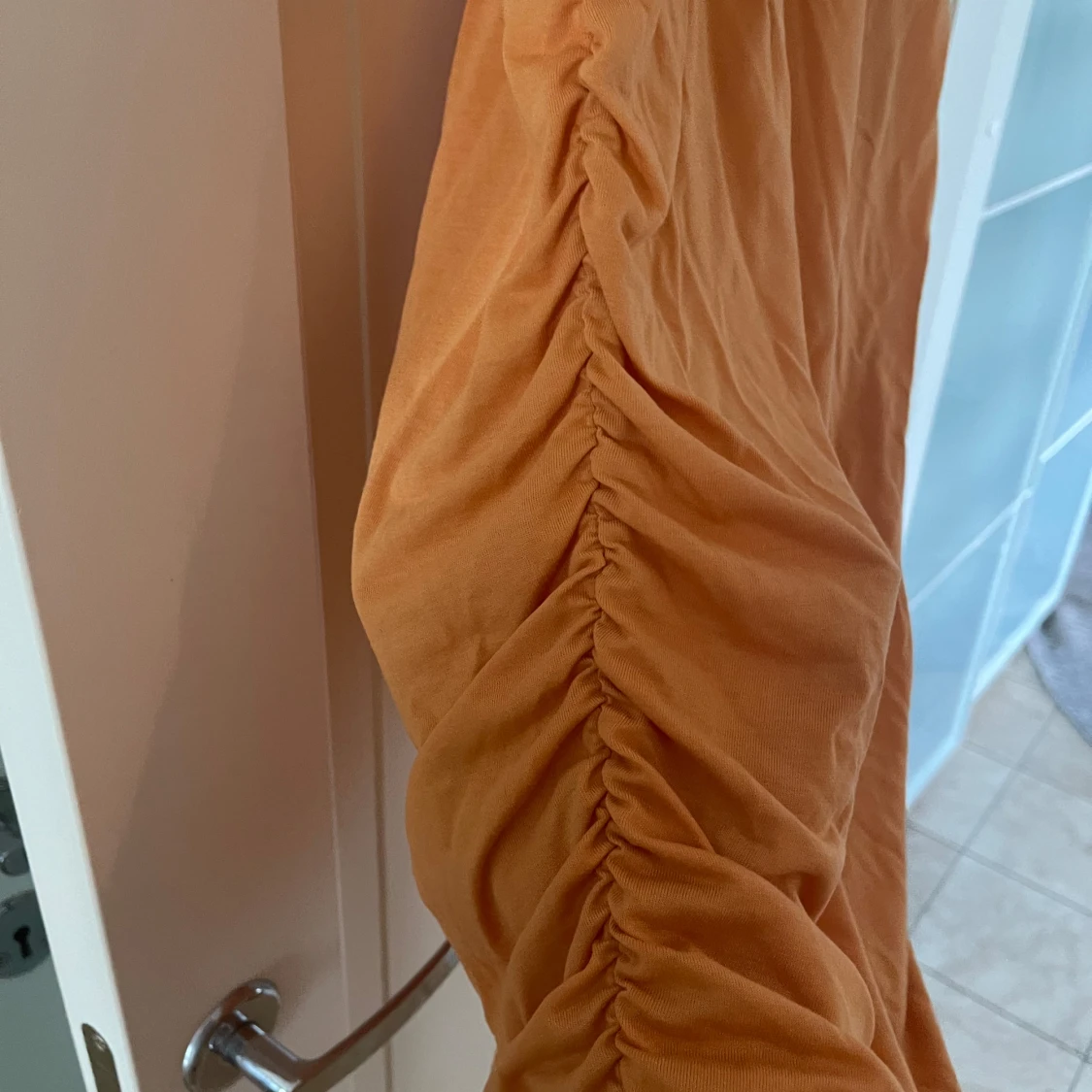 Orange klänning - 91