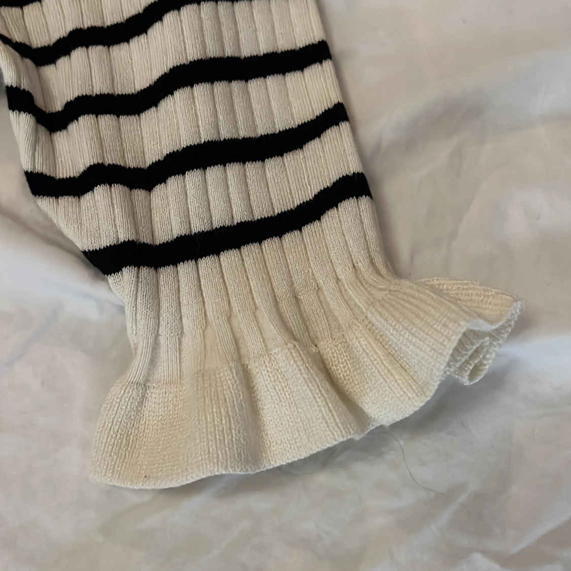 Randig ribbad tröja från Holly & Whyte - 91