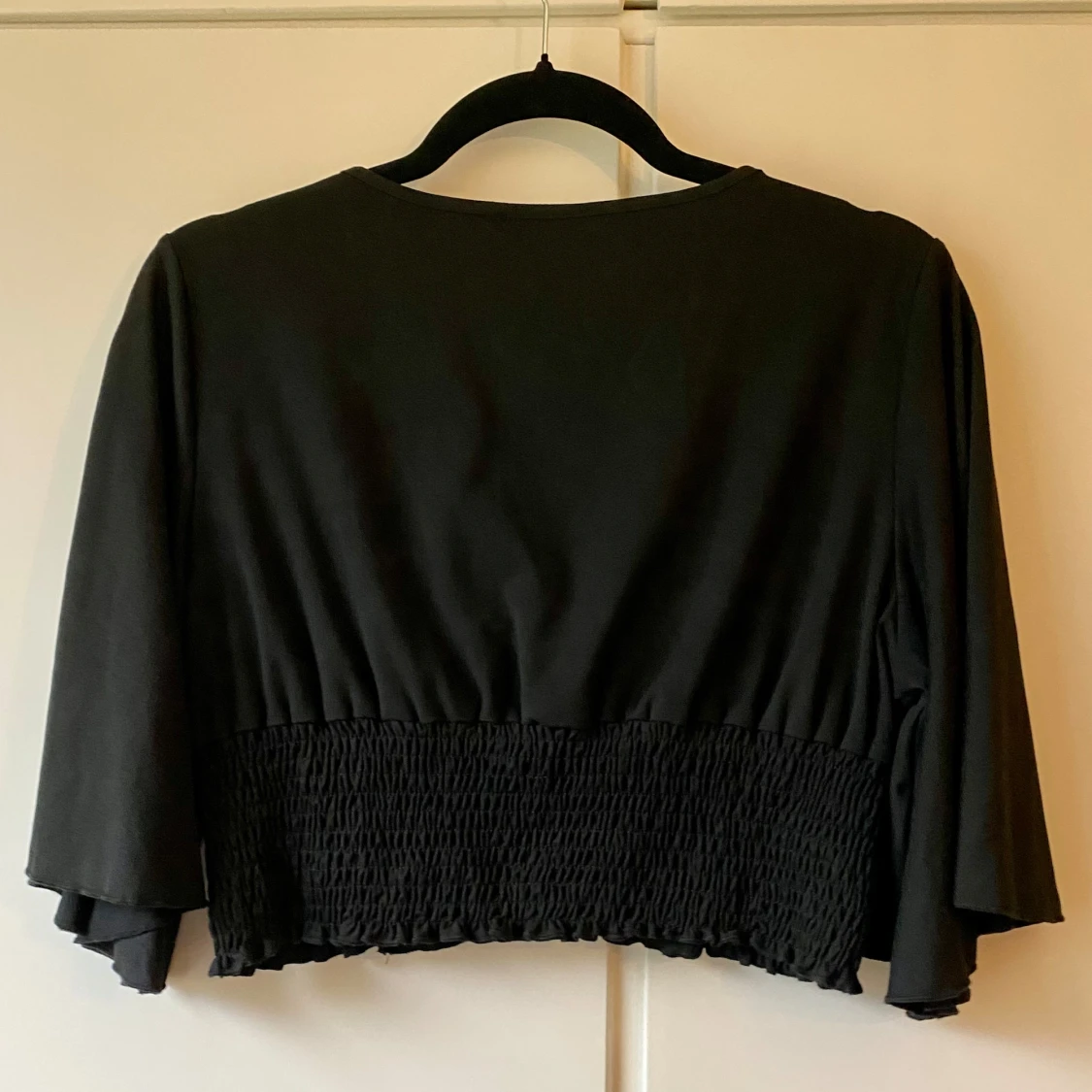 Svart croppad topp från Shein - 58