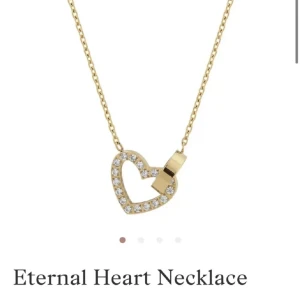 Halsband - Halsband från edblad❤️