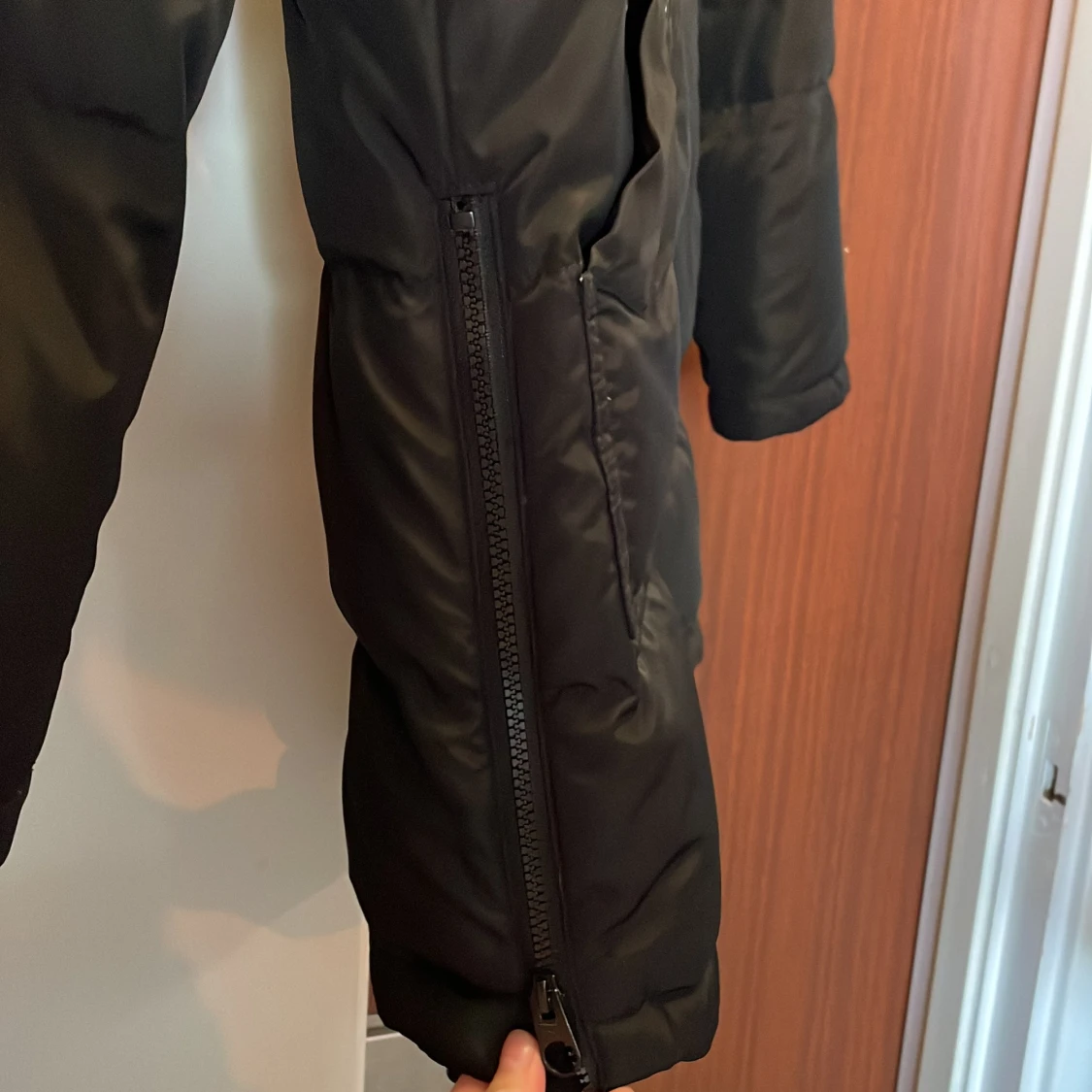 Svart dunjacka från Vero Moda - 2