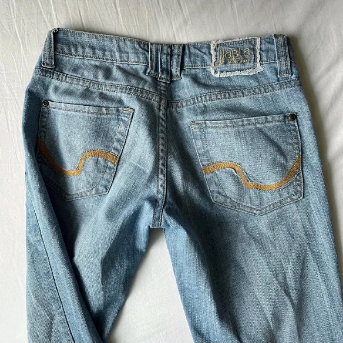 Ljusblå jeans från Jara - 2