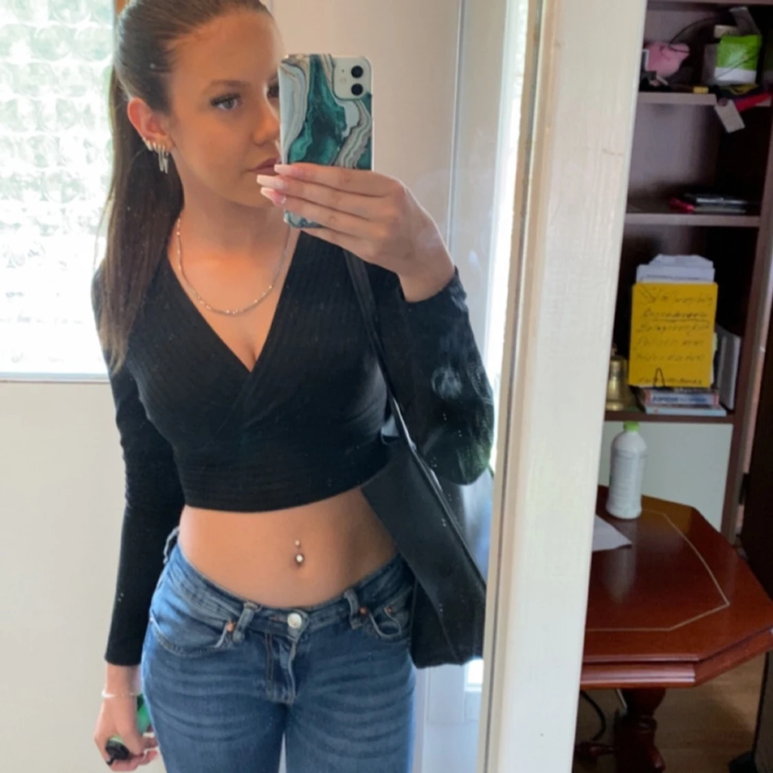 Svart omlottopp från Shein - 4