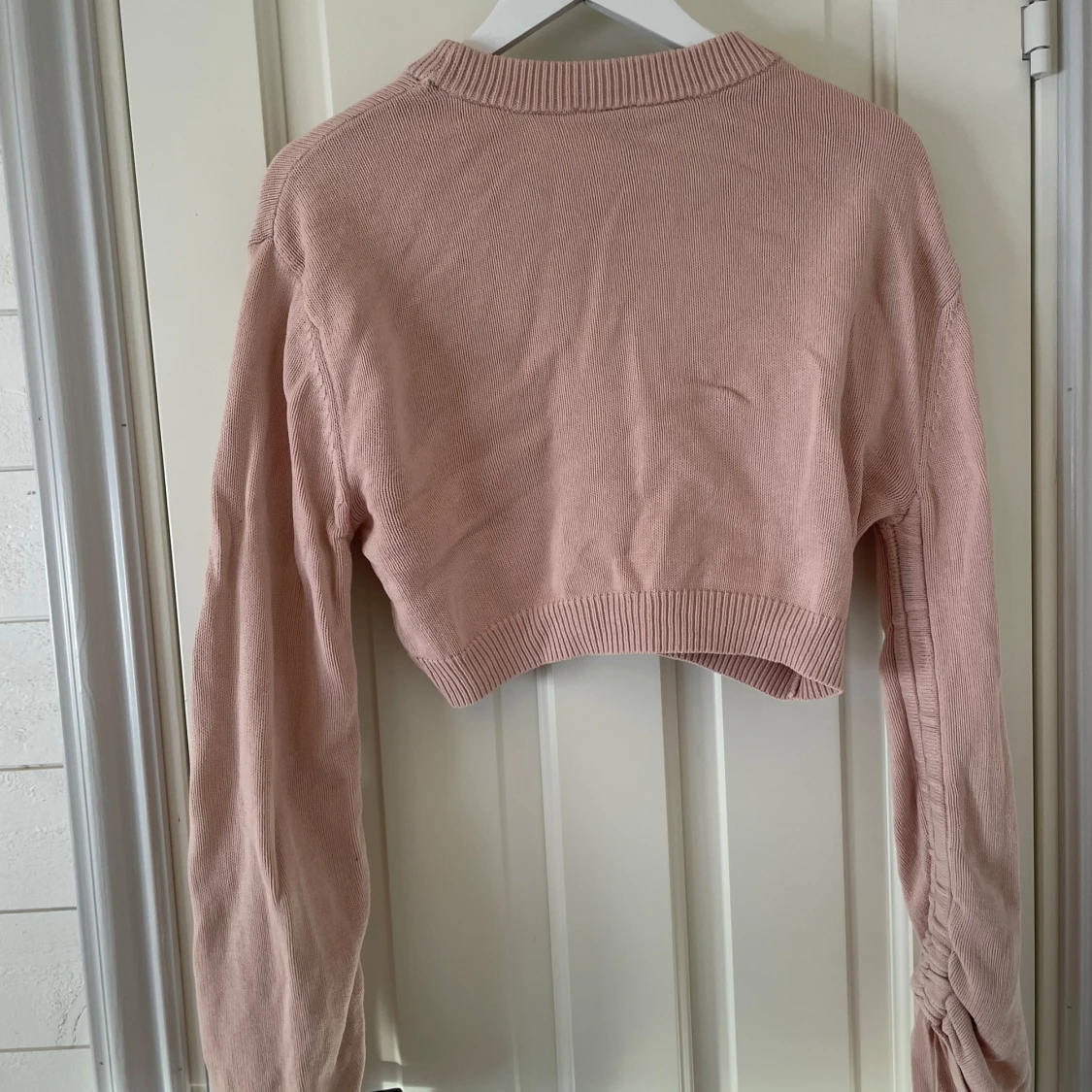 Rosa croppad tröja - 1