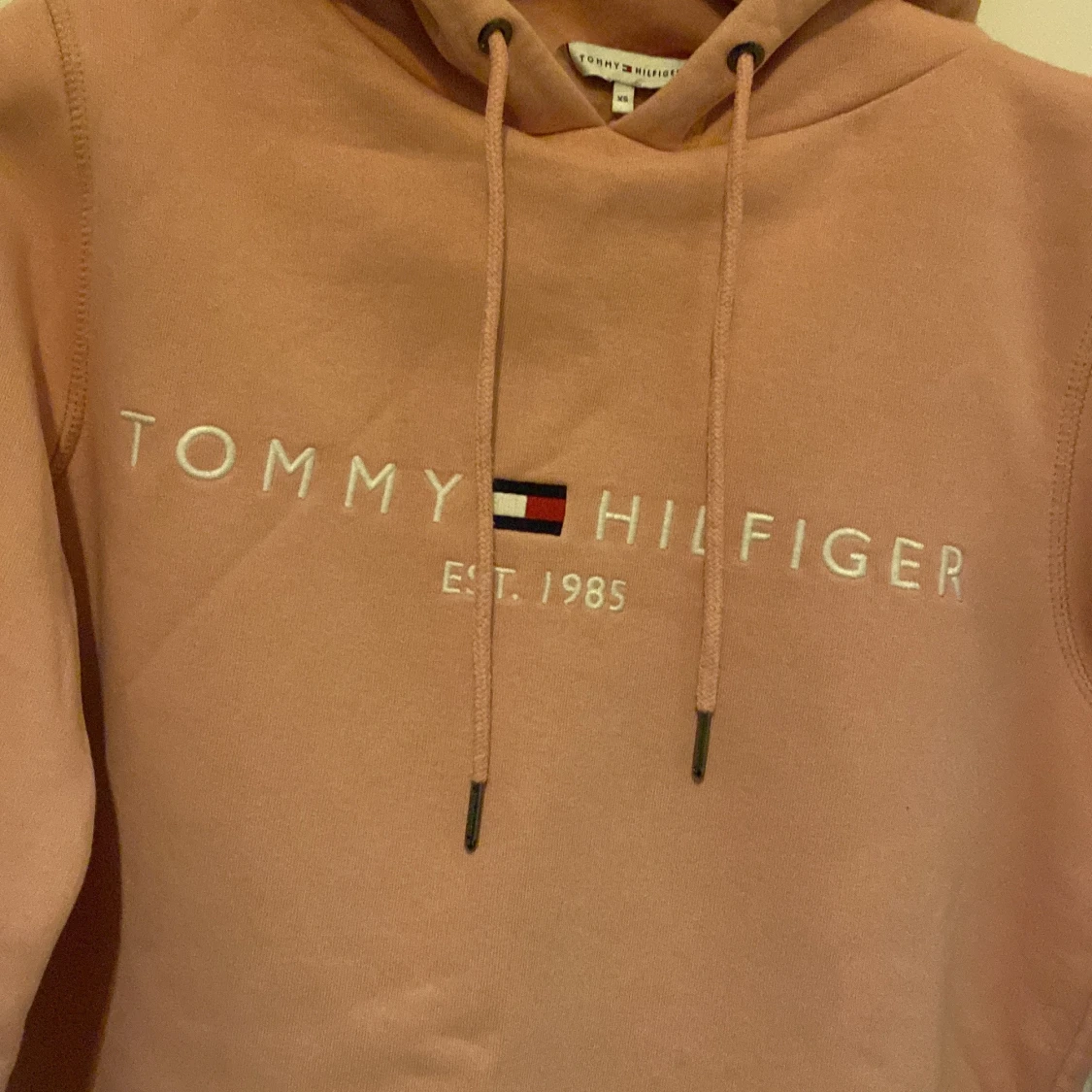 Rosa hoodie från Tommy Hilfiger - 90