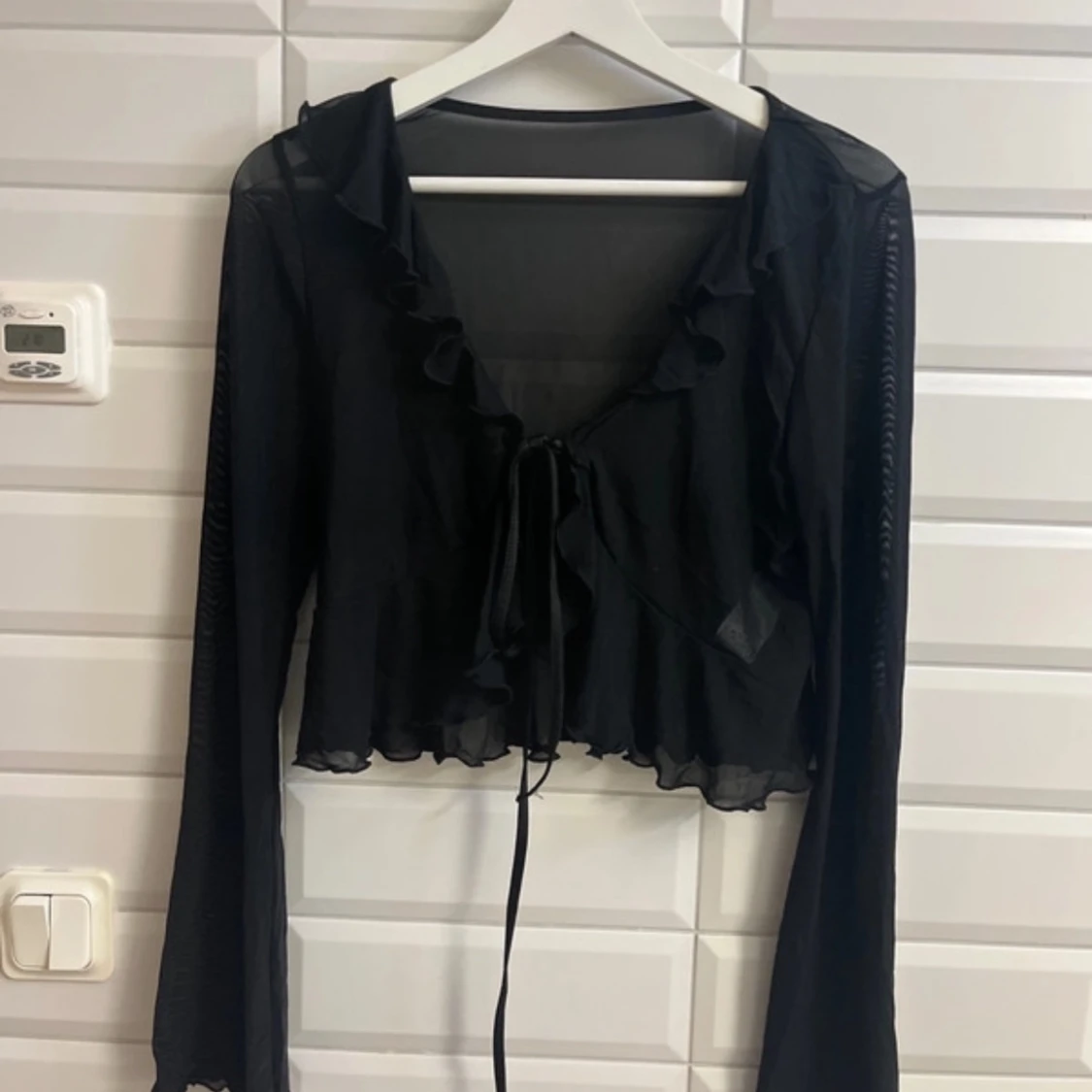 Svart bolerotopp från Shein storlek:L - 1