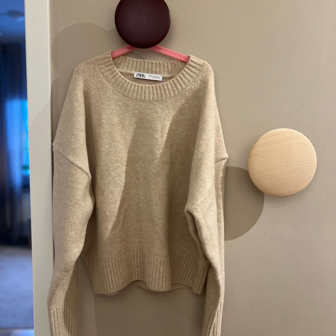 Beige tröja från Zara