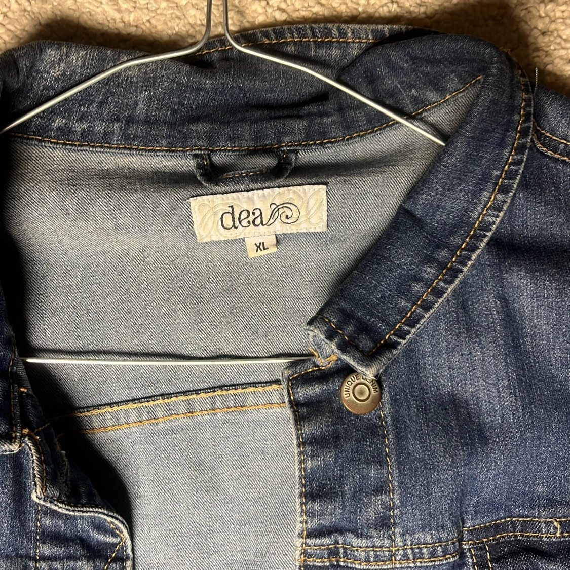 Blå jeansjacka från Deal - 90