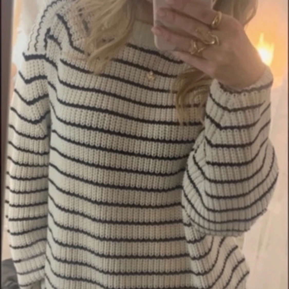 Randig stickad tröja