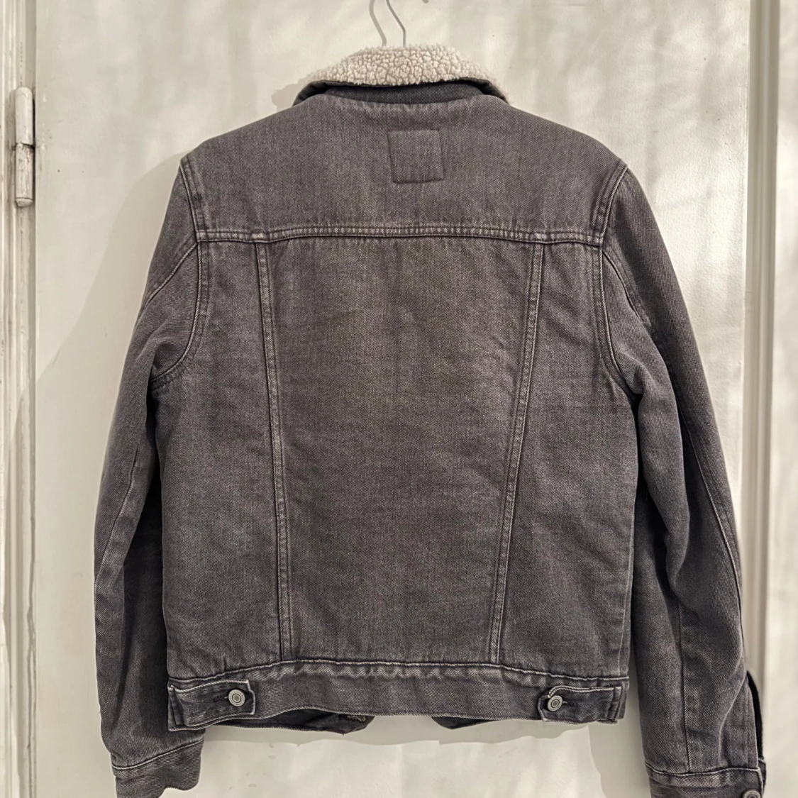 Grå jeansjacka med teddyfoder från Primark - 2