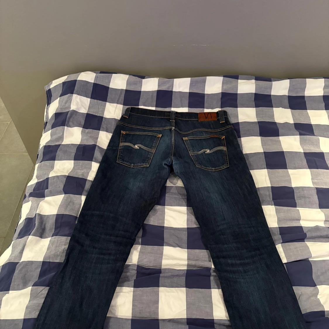 Mörkblå jeans från Nudie Jeans - 1