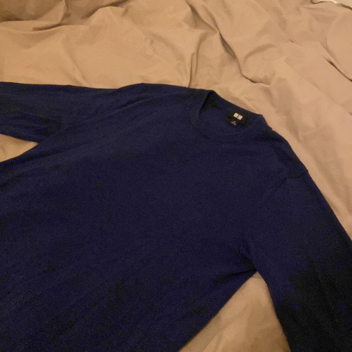 Blå tröja från Uniqlo - 2