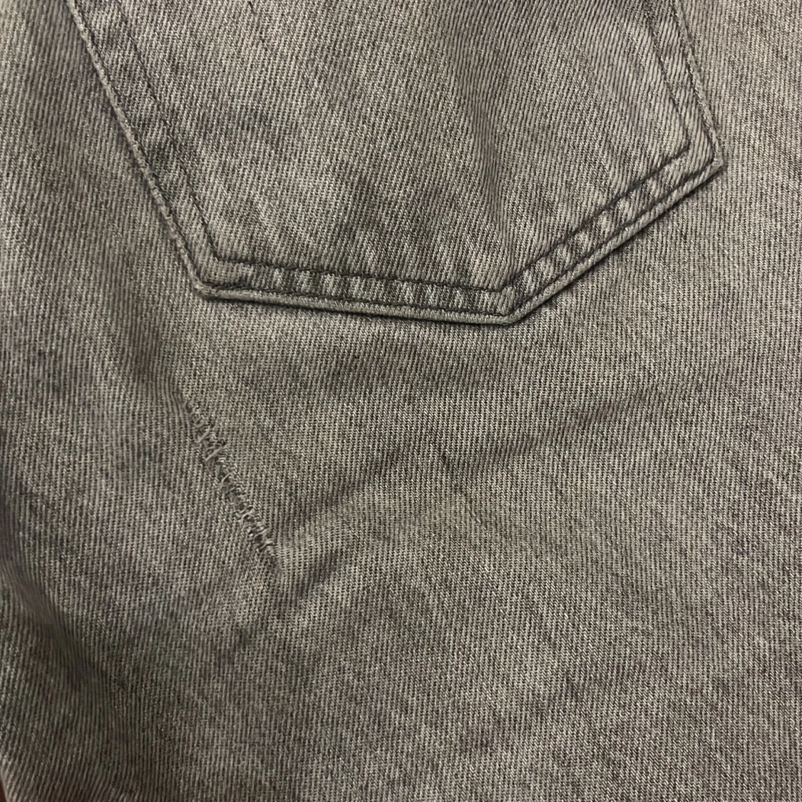 Grå jeans från Ginatricot  - 2