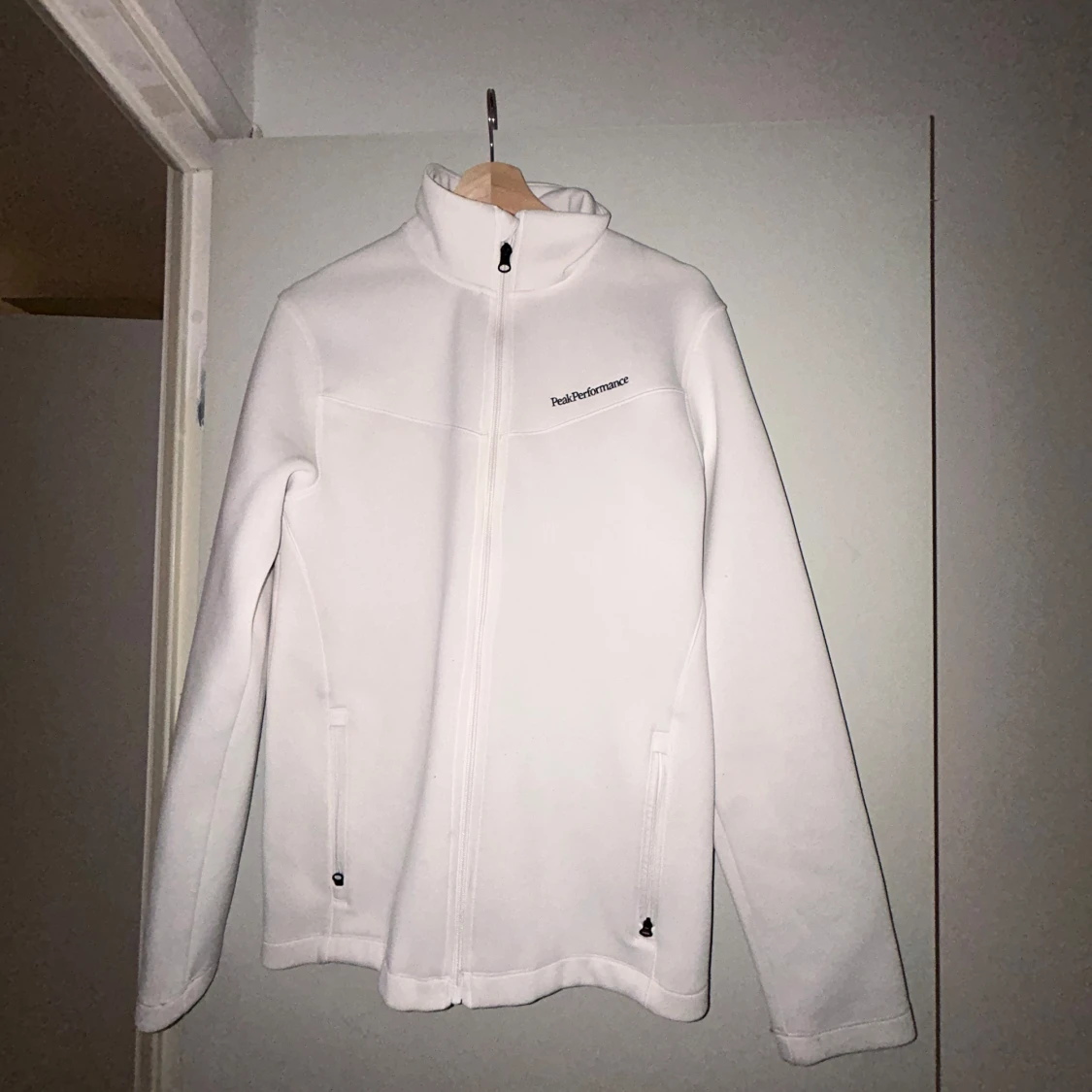 Vit fleecejacka från Peak Performance - 2