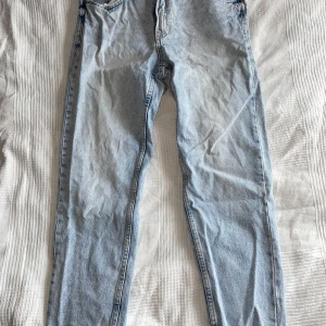 Bershka jeans  - I bra skick, stl 40, hör av dig vid frågor! 