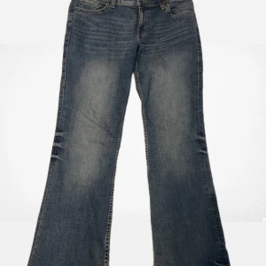 Low waist bootcut  - Nytt och oanvänt