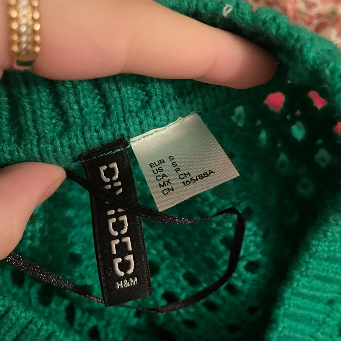 Grön stickad tröja från H&M Divided - 92