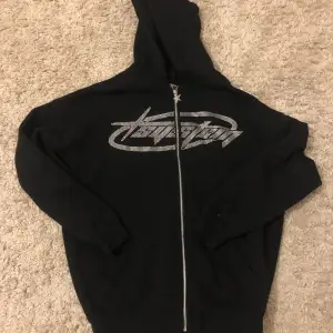 Black zip up worn a few times but great condition. Xs but fits S and M too cuz it’s oversized 