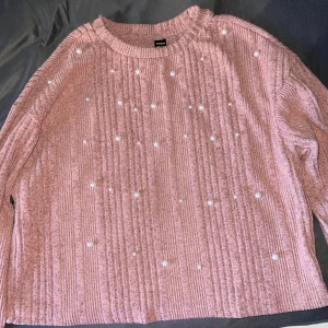 Mjuk och skön tröja.  - Mjuk och skön tröja från SHEIN. Storlek M/38