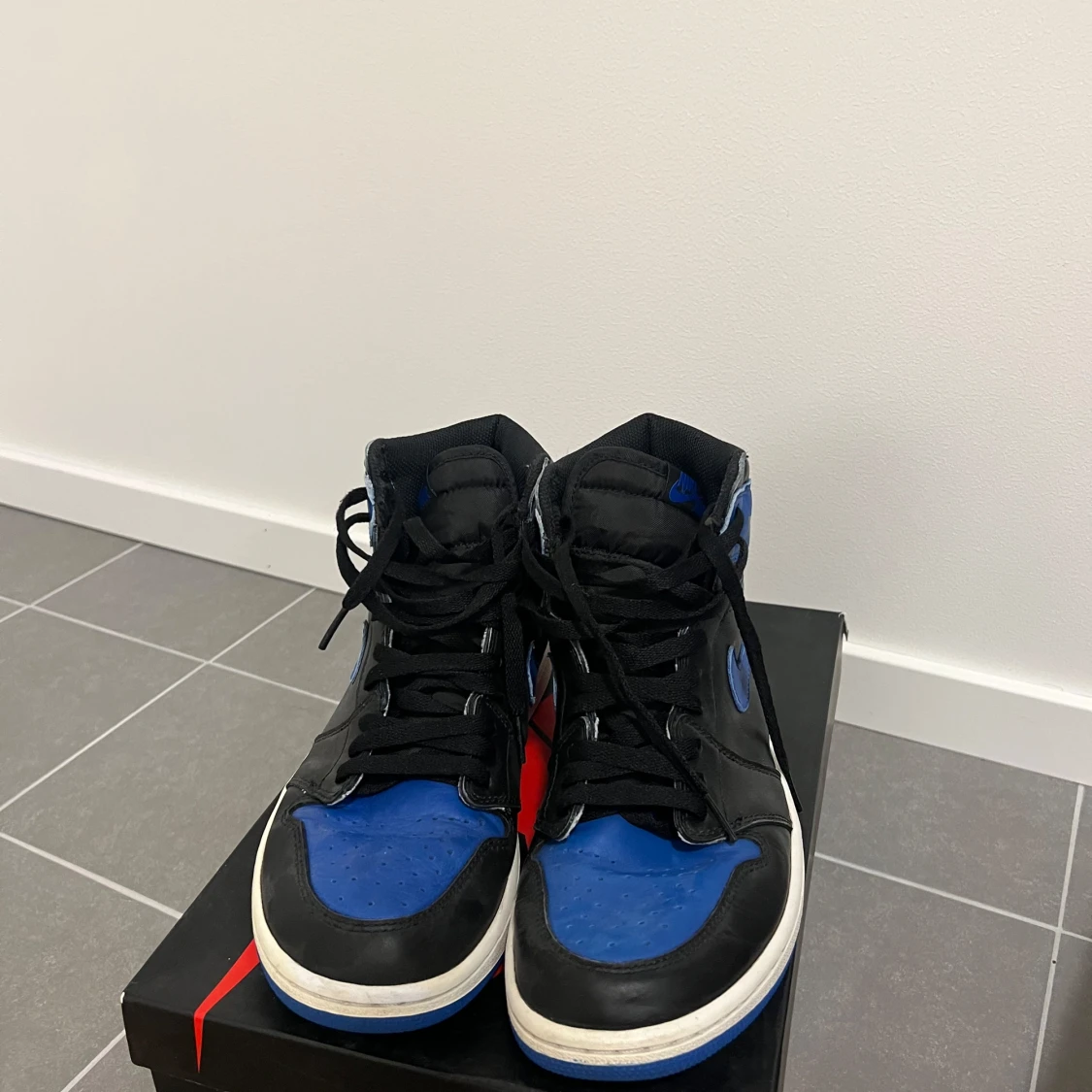 Jordan 1 Royal - 4