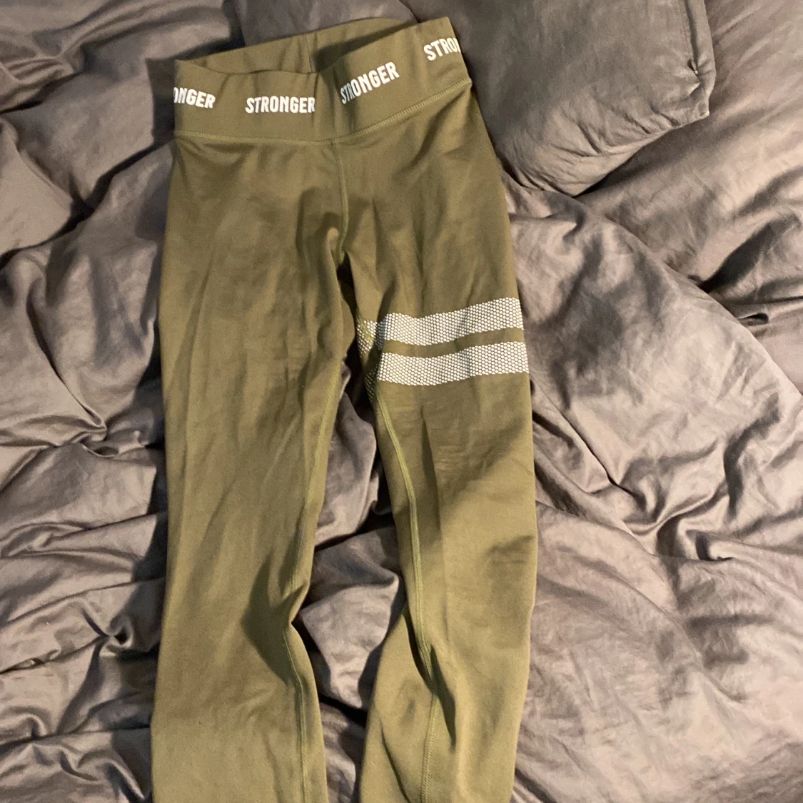 Gröna leggings från Stronger