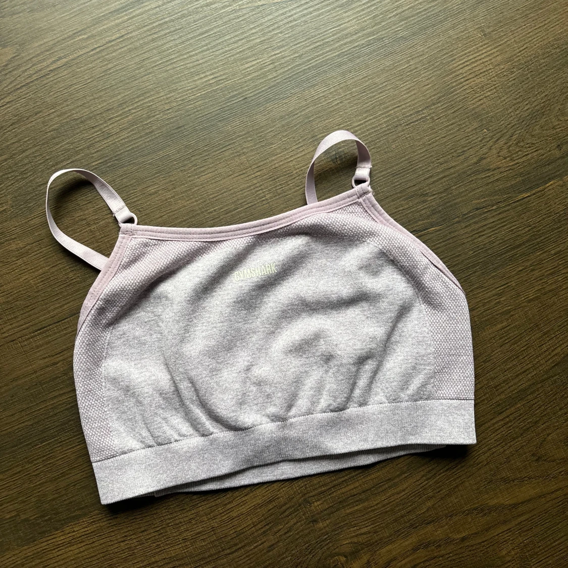 Ljusrosa sporttopp från Gymshark