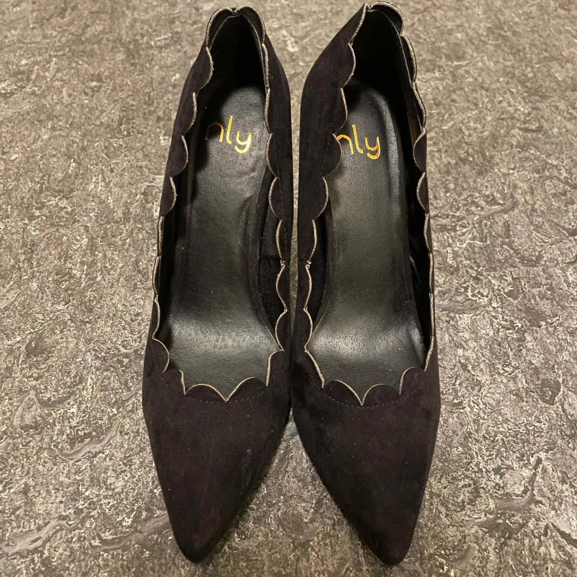 Svarta pumps från Only - 90