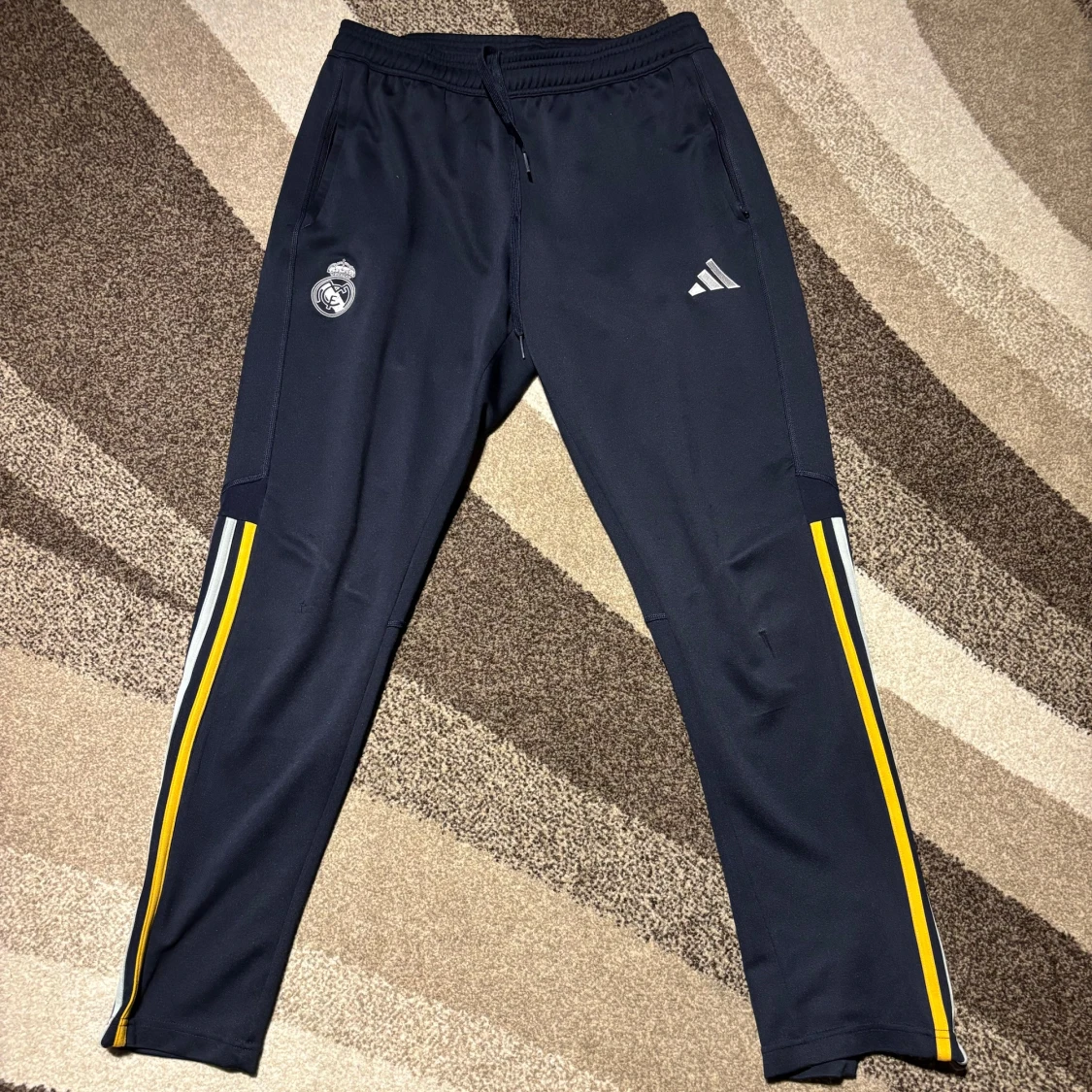 Real Madrid 23/24 Tracksuit - 92