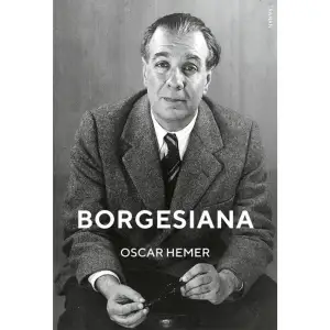 JORGE LUIS BORGES (1899 1986) a r en av nittonhundratalets mest ikoniska fo rfat­tare. Hans bero mmelse vilar ba de pa den ny skapande litteratur han producerade under mer a n ett halvt sekel och pa mytologin kring hans liv: han var den unga avantgardisten, den utvalde huvudbibliotekarien vid nationalbib­lioteket i Buenos Aires, den stridbare Peron­-motsta ndaren som gjorde mer a n ett politiskt snedsteg och, pa a lderns ho st, den blinde bar­den som fostrade en ny generation fo rfattare. I nio essa er djupdyker Borgeska nnaren Oscar Hemer i Borges liv och fo rfattarskap utifra n lika ma nga perspektiv, till exempel ka rle­ken till hemstaden Buenos Aires, de ideliga fo ra lskelserna, fascinationen fo r den judiska mystiken och fo rha llandet till Sverige och Nobelpriset.Idén till boken föddes under arbetet med de tre stora volymer med Jorge Luis Borges verk som Tranan givit ut under de senaste åren. Oscar Hemer -- som varit en av redaktörerna och översättarna -- började skriva en bok som kan ackompanjera läsningen av Borges egna texter, skriven i en på samma gång lärd och personlig stil.Boken kan ses som en pendang till de tre Borges-volymerna och fungerar både som fördjupning och läsguide, samtidigt som essäerna också är lättillgängliga och allmänbildande för den vanliga läsaren. Oscar Hemer är professor i journalistisk och litterär gestaltning vid Malmö Universitet och författare till ett femtontal böcker i olika genrer, bland annat romanerna i Argentina­trilogin. Han har också ett förflutet som kulturjournalist, bland annat för Sydsvenskan. Enga­gemanget i Borges verk sträcker sig långt tillbaka i tiden och han har besökt Argentina i många omgångar sedan det första besöket 1974.    Format Danskt band   Omfång 252 sidor   Språk Svenska   Förlag Bokförlaget Tranan   Utgivningsdatum 2021-10-20   Medverkande Joel Kellgren   ISBN 9789189175532  