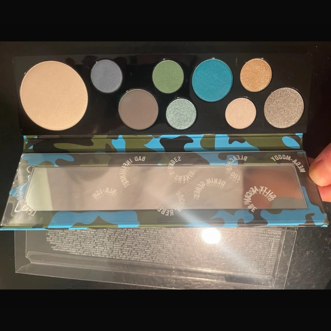 Rockin' Rebel ögonskuggspalett - 92